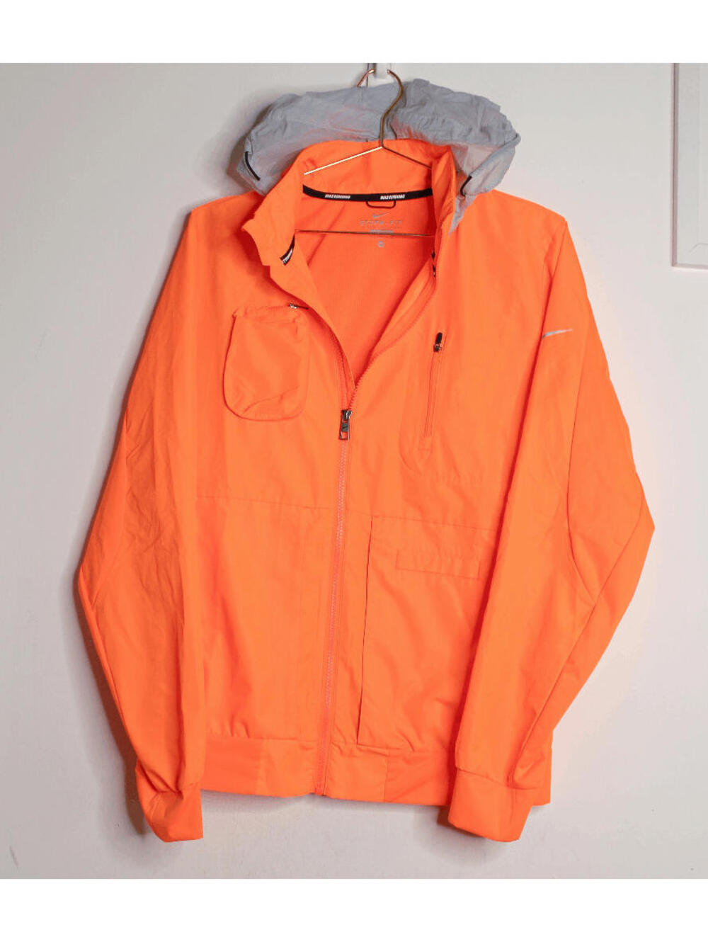 Nike Running Orange Windbreaker - Medium